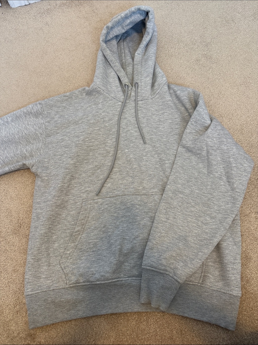 Zara Men's Gray Pullover Hoodie Sweatshirt - Comfortable Everyday Fleece